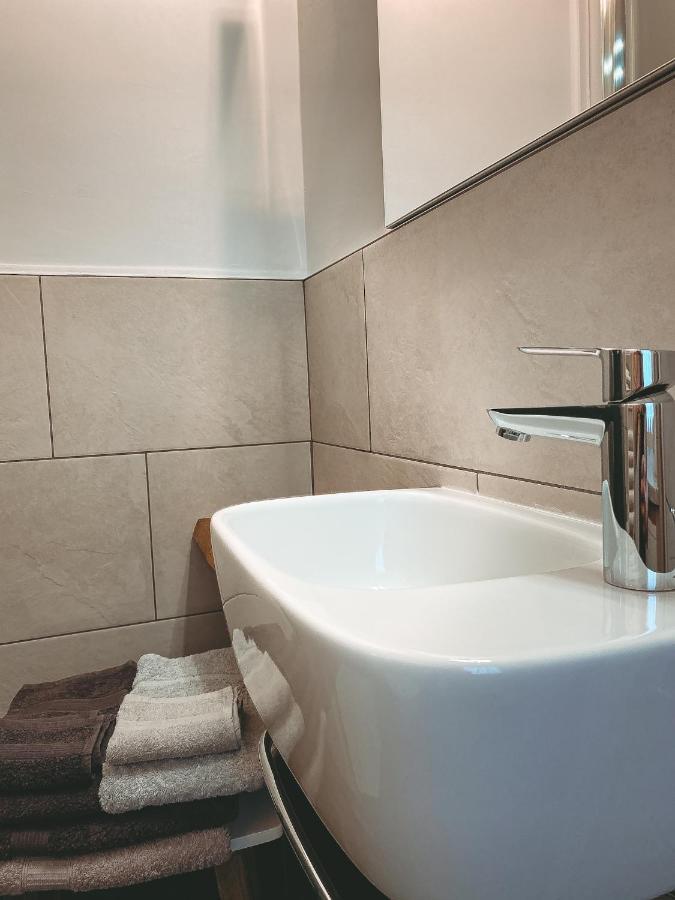 L'Adret Hotel Gressan Ngoại thất bức ảnh